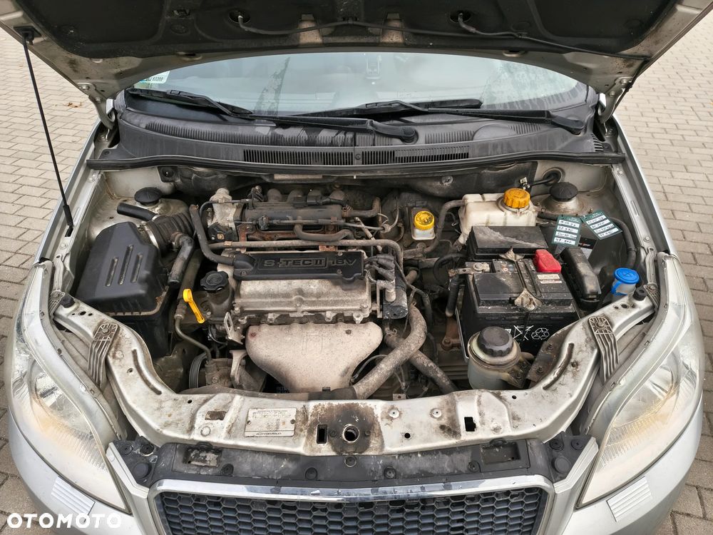 Chevrolet Aveo - 6