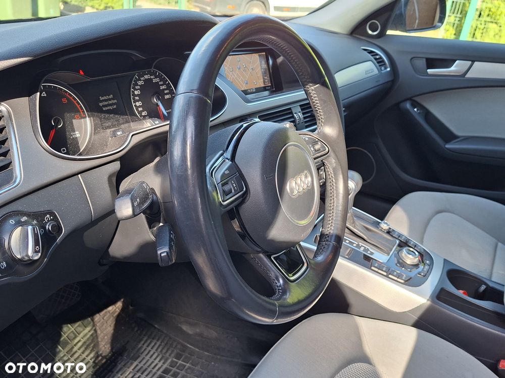 Audi A4 Allroad 2.0 TDI Quattro S tronic - 15