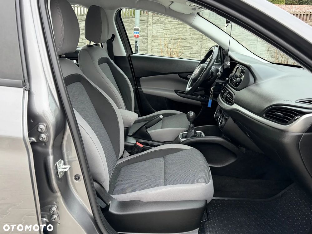 Fiat Tipo - 24