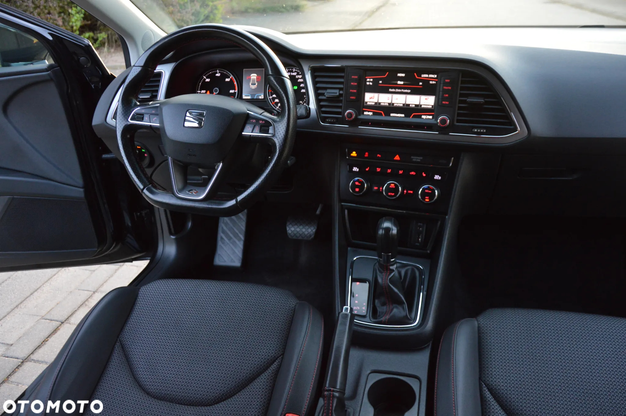 Seat Leon ST 2.0 TDI DPF DSG FR - 15