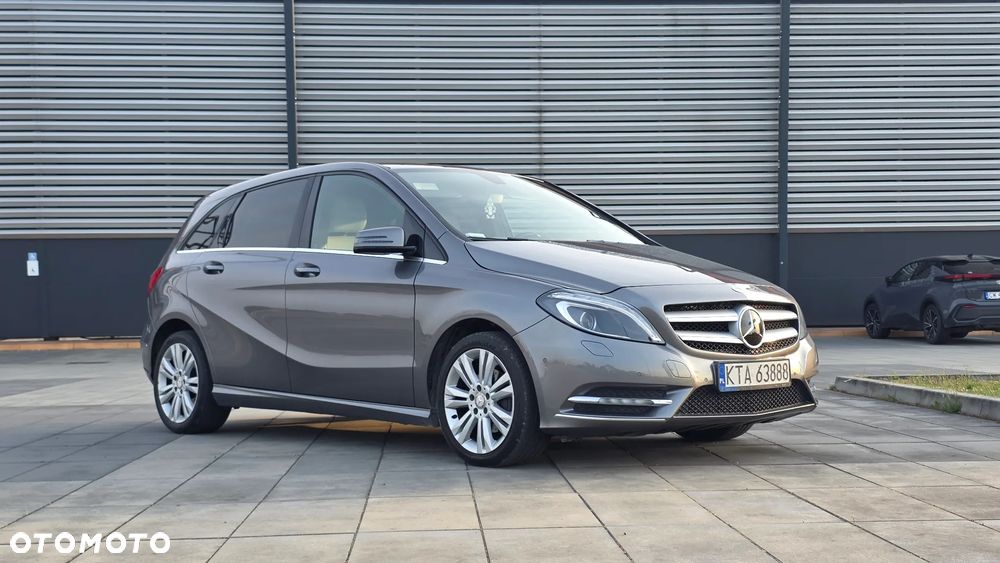 Mercedes-Benz Klasa B 200 CDI (BlueEFFICIENCY) 7G-DCT - 3