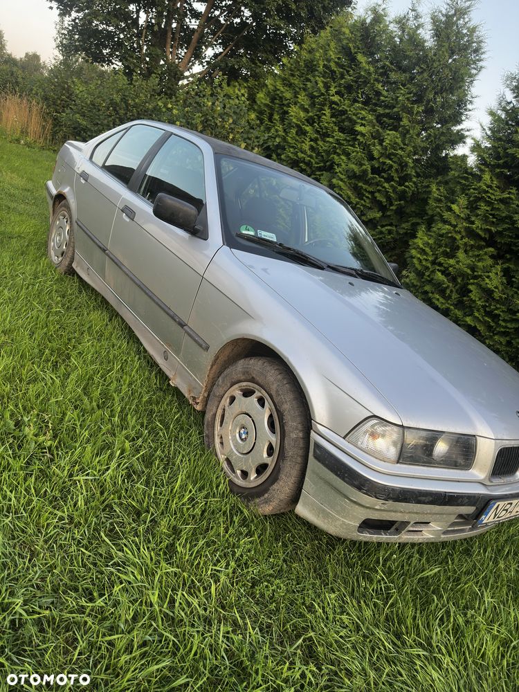 BMW Seria 3 - 1