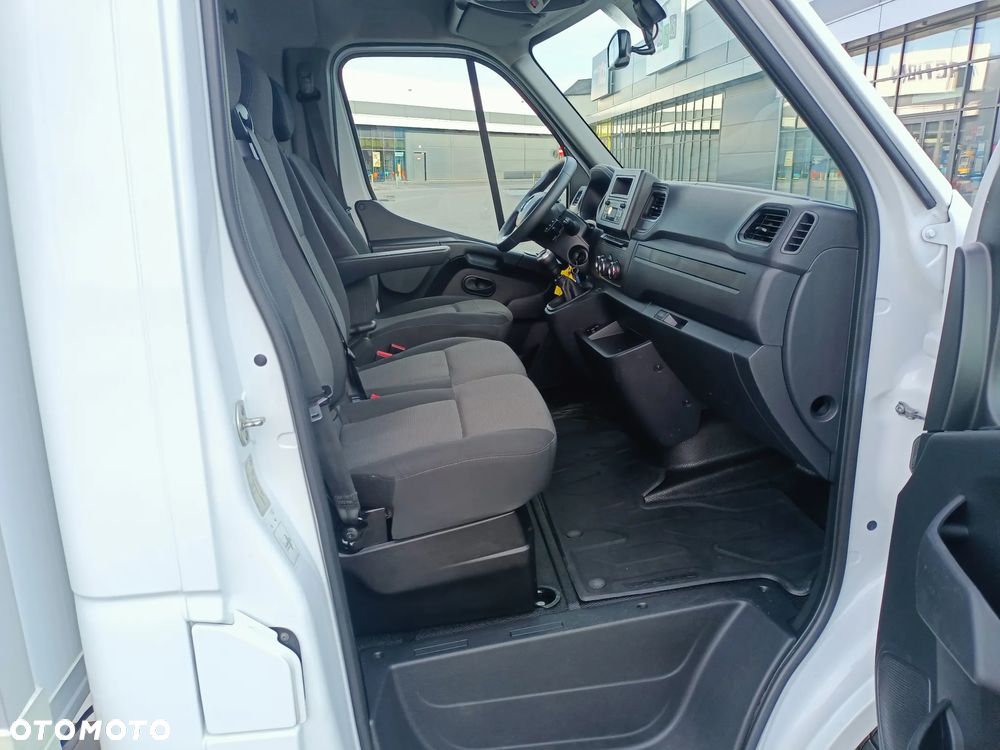 Renault MASTER KONTENER 8 EURO PALET - 31