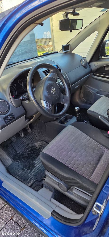 Suzuki SX4 - 7