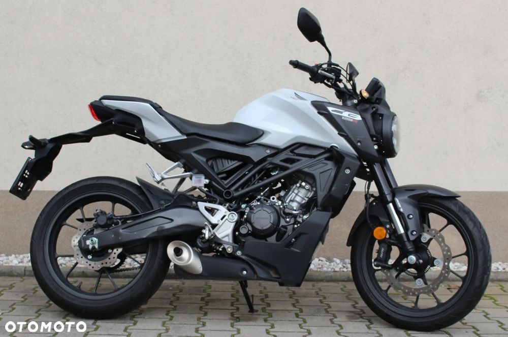 Honda CBF - 18