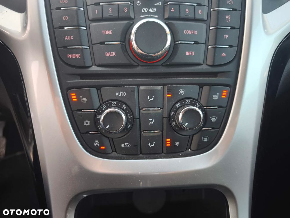 Opel Astra 1.6 Turbo Cosmo - 7