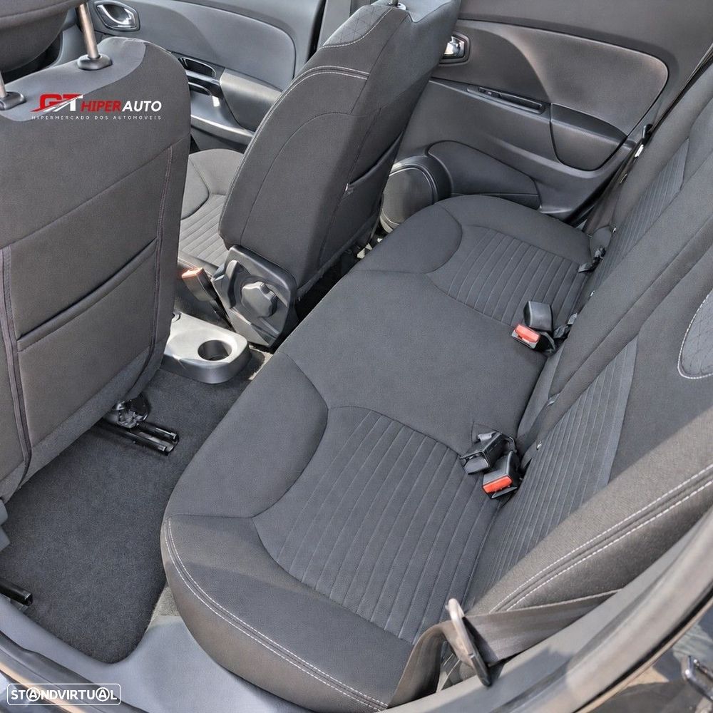 Renault Clio Break 1.5 dCi Dynamique S - 8
