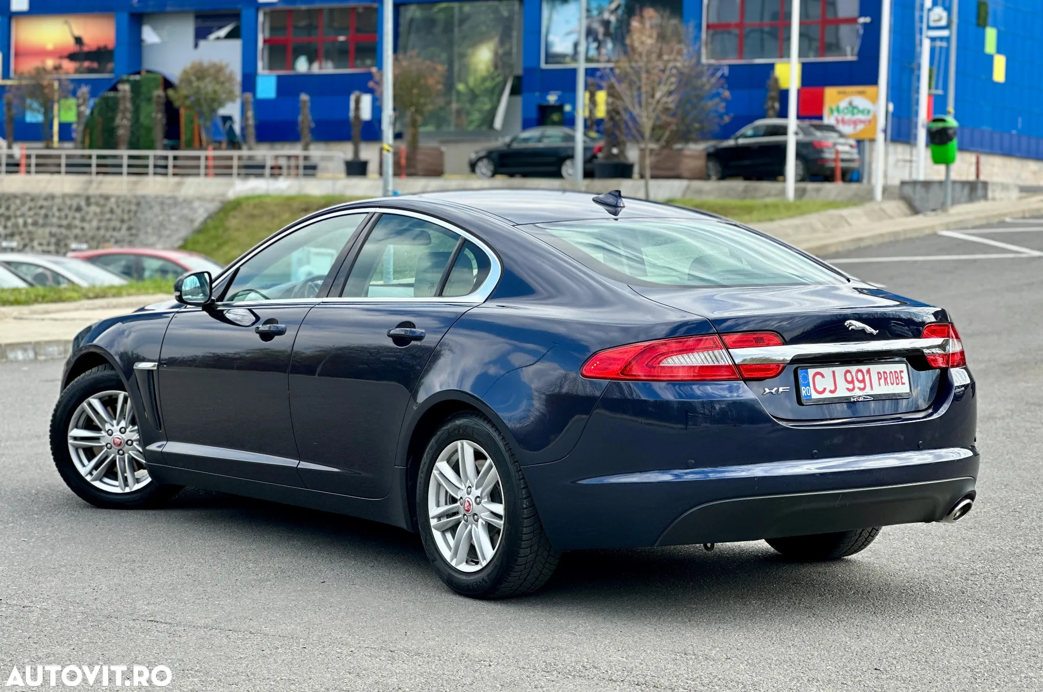 Jaguar XF 2.2D - 4