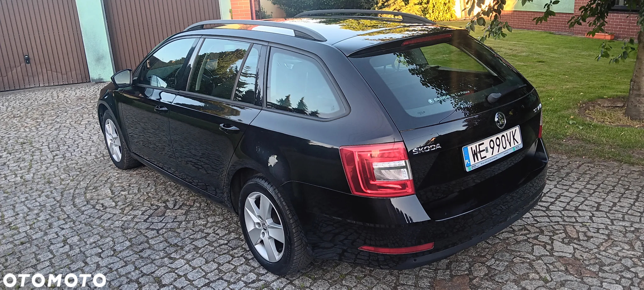 Skoda Octavia 2.0 TDI Ambition DSG - 4
