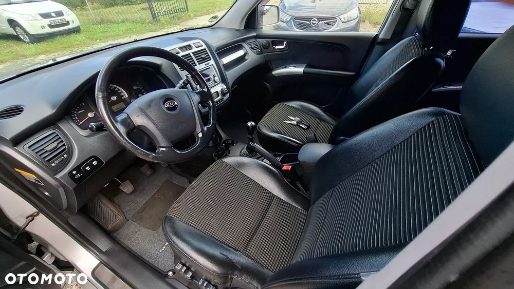 Kia Sportage 2.0 4WD Champ - 24