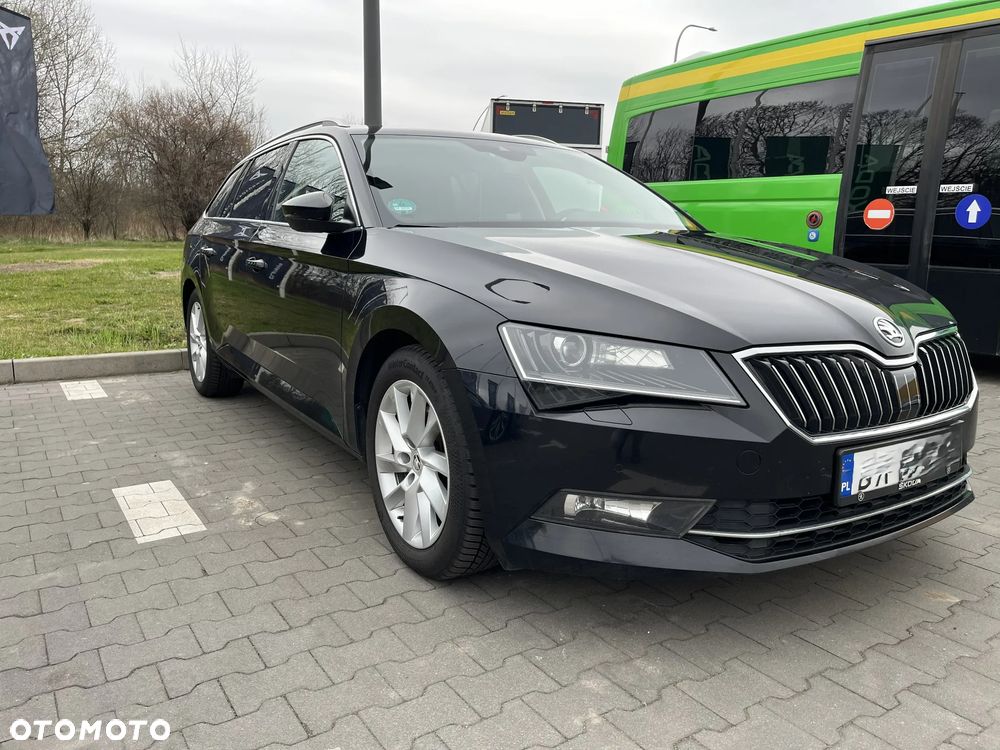 Skoda Superb 2.0 TDI Style - 3