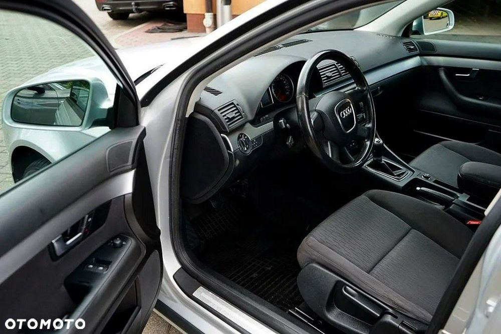 Audi A4 Avant 1.9 TDI - 13
