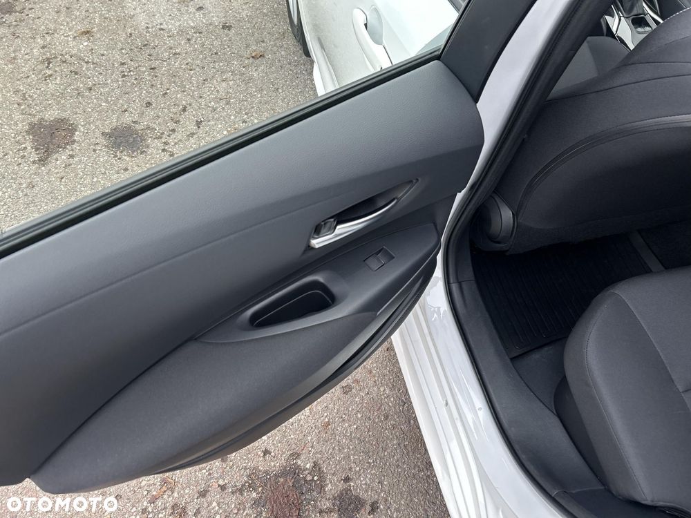 Toyota Corolla 2.0 Hybrid Comfort - 18