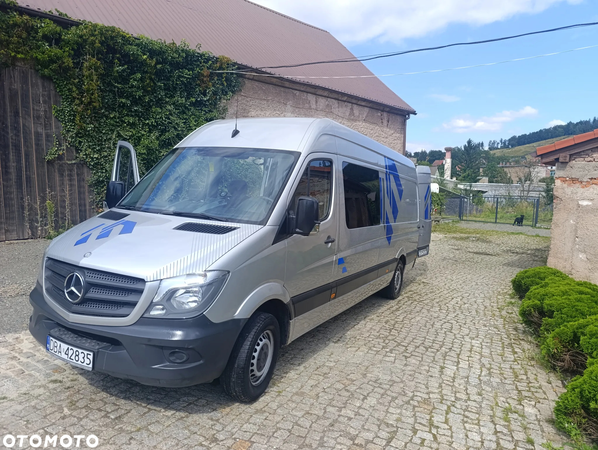 Mercedes-Benz Sprinter - 4