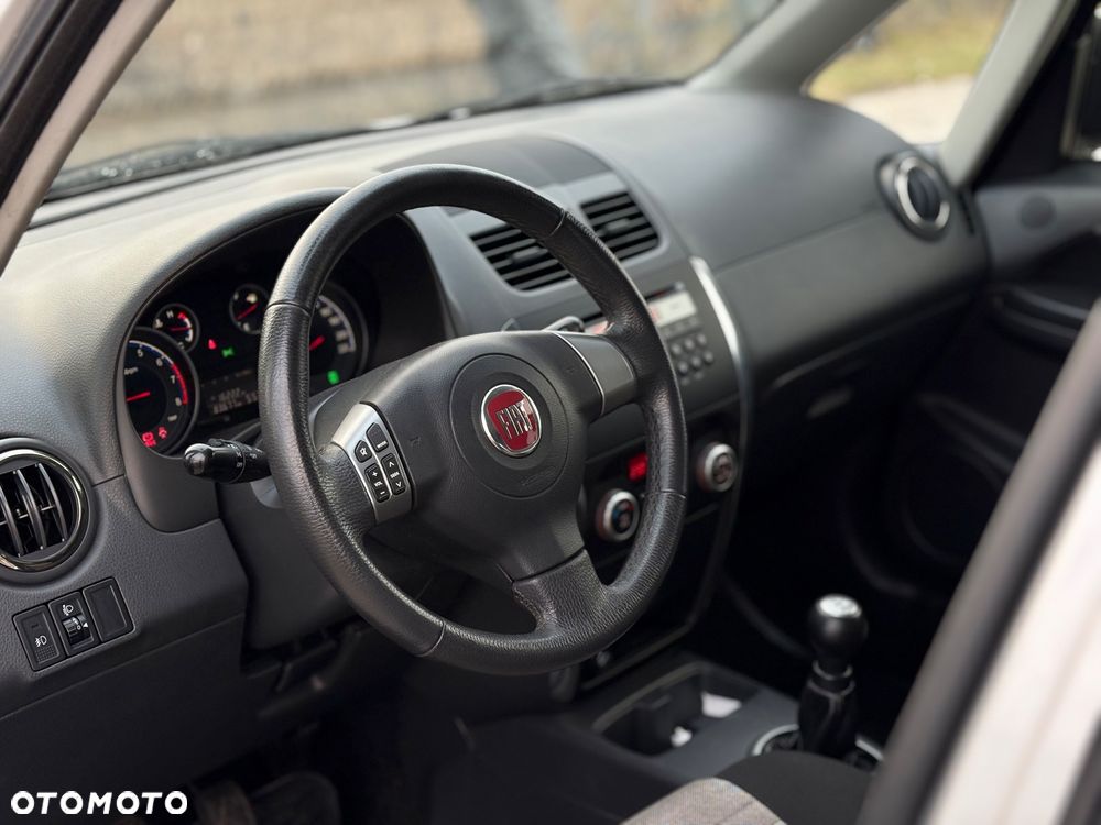 Fiat Sedici 1.6 16V 4x4 Dynamic - 15