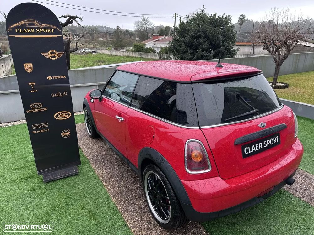 MINI 3 Portas One 1.4 - 14