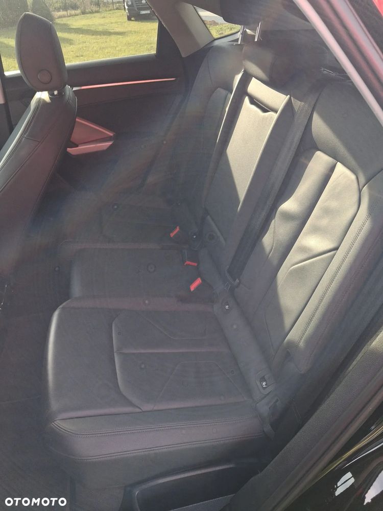 Audi Q3 35 TDI S tronic - 12