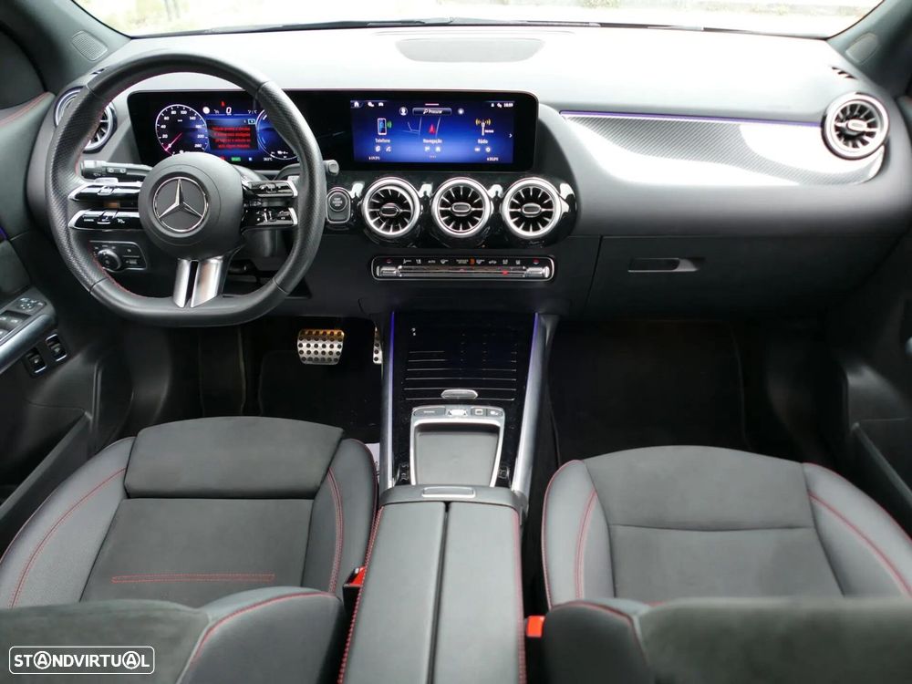 Mercedes-Benz GLA 250 e AMG Line - 40