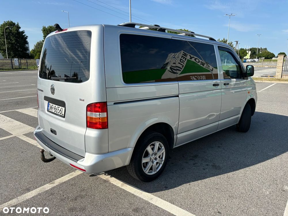 Volkswagen Caravelle L1 - 11