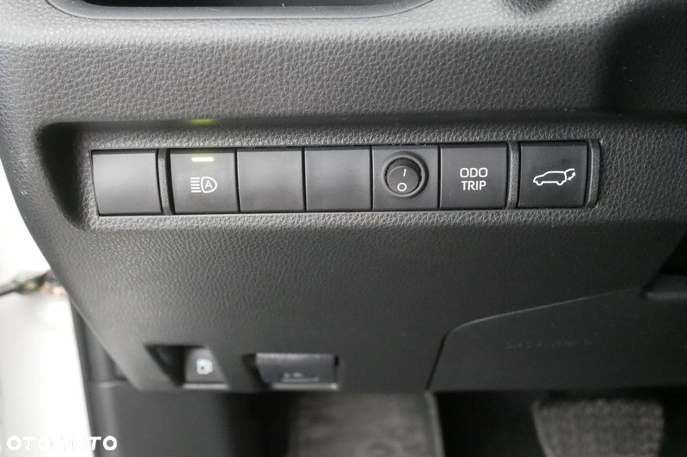 Toyota RAV4 - 30
