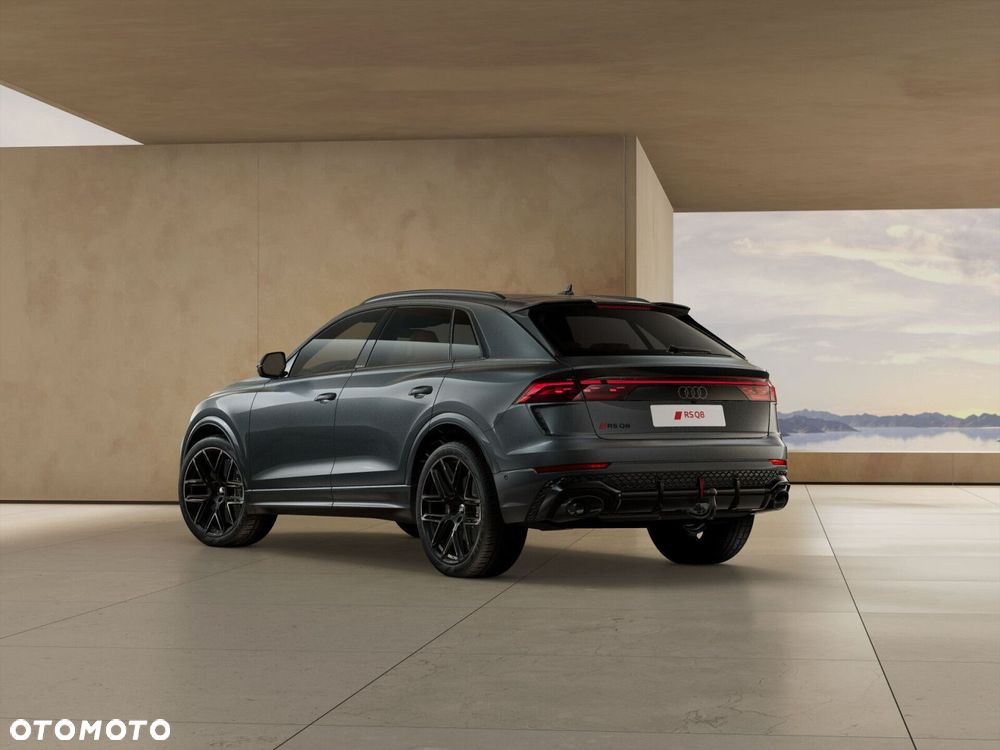 Audi RS Q8 - 5