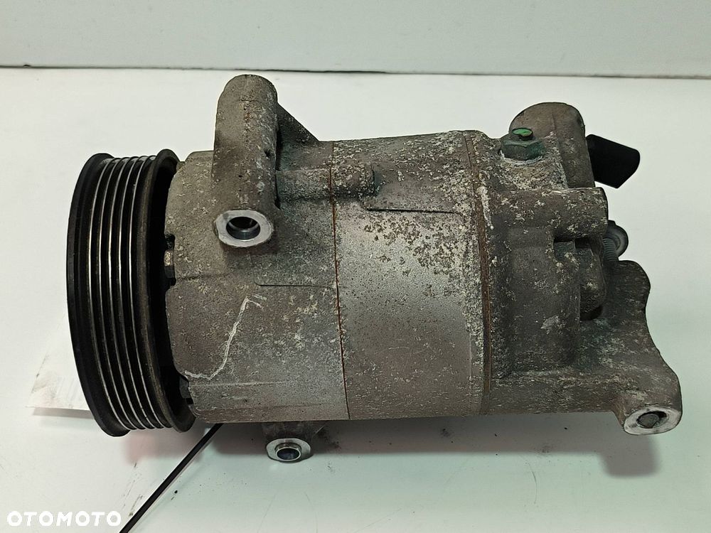 SPRĘŻARKA KLIMATYZACJI SKODA OCTAVIA III 5Q0820803D - 1