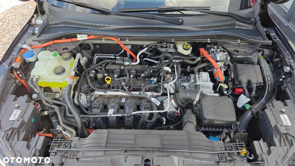 Ford Kuga 2.5 FHEV FWD Titanium eCVT - 35
