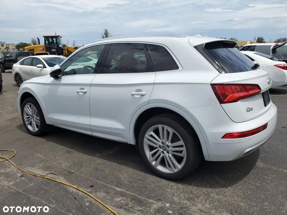 Audi Q5 2.0 TFSI Quattro Design S tronic - 3