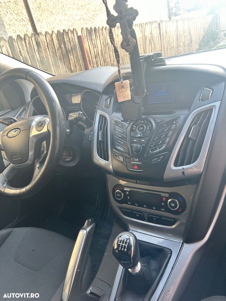 Ford Focus 1.6 TDCI DPF Titanium - 7