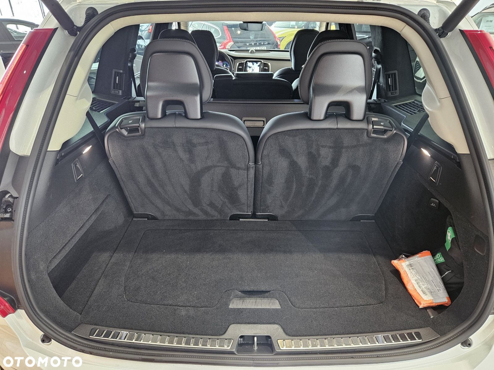 Volvo XC 90 - 38