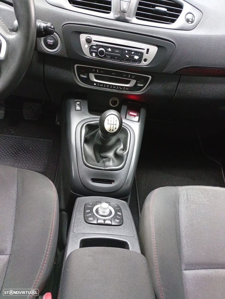 Renault Grand Scénic 1.5 dCi Dynamique S 7L - 15