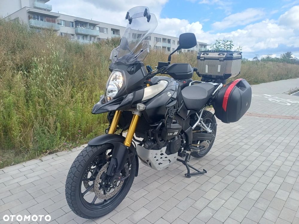 Suzuki V-STROM - 4