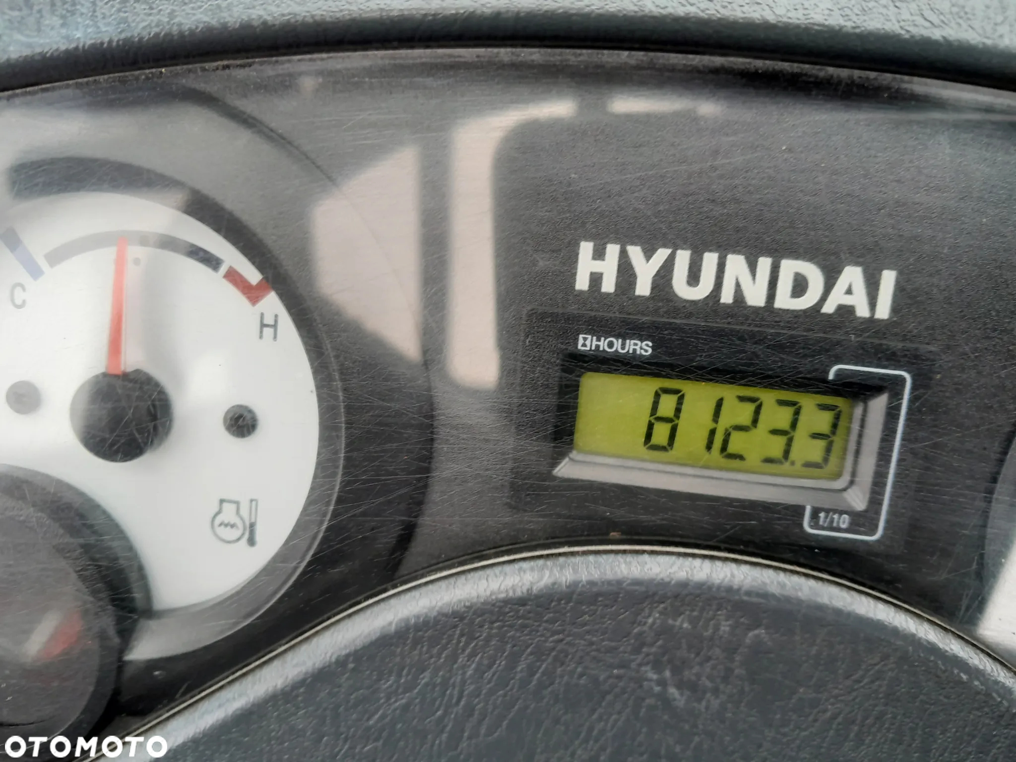 Hyundai 18L-7 - 10