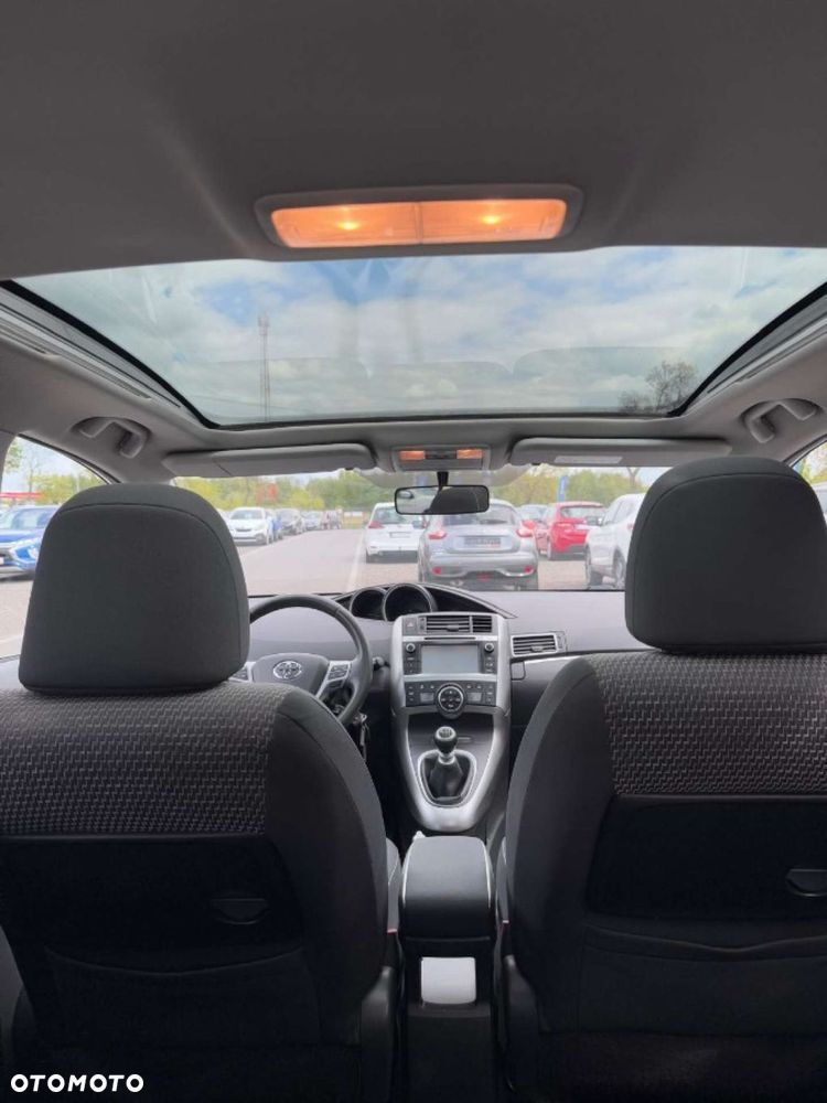Toyota Corolla Verso - 39