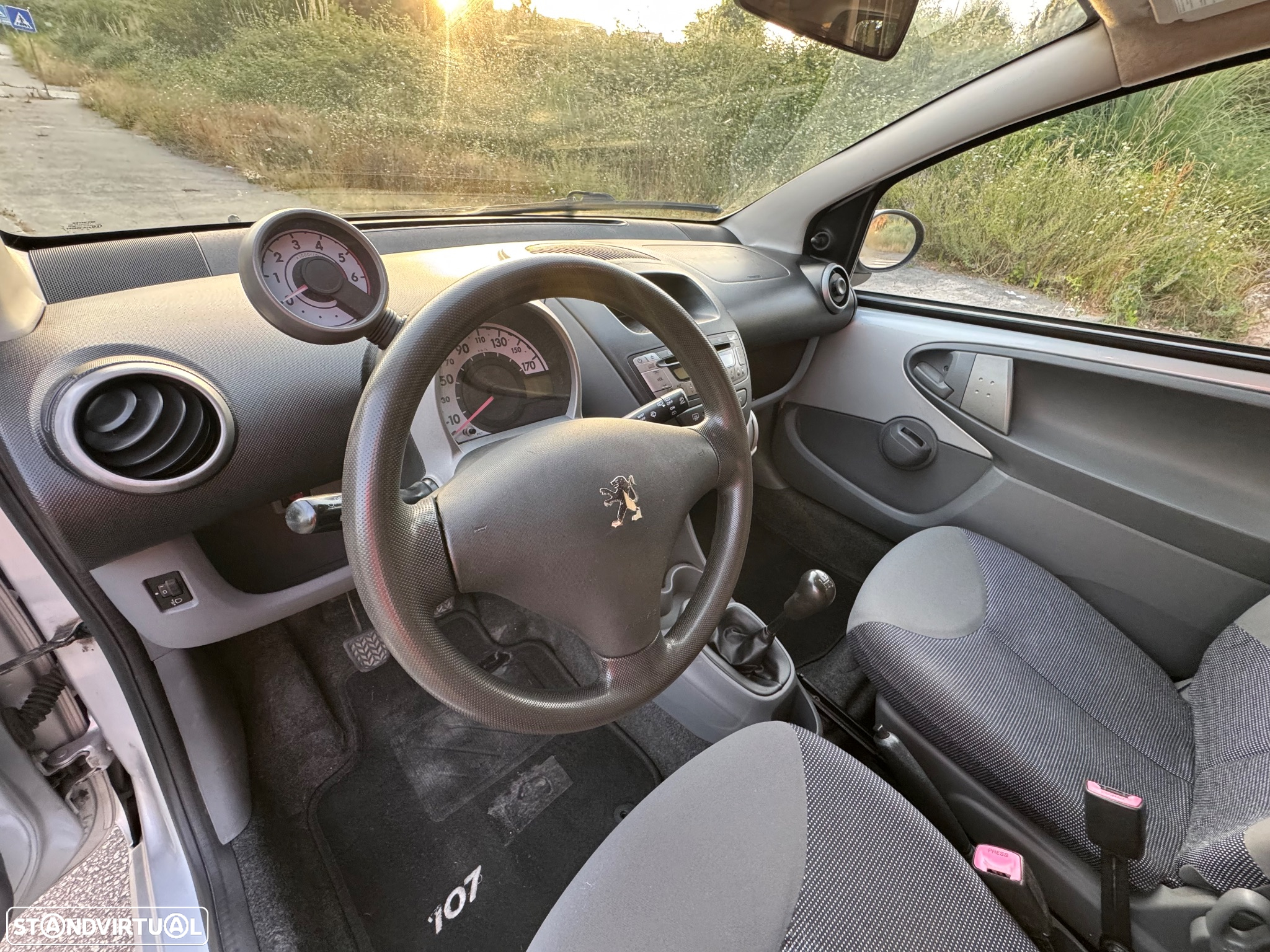 Peugeot 107 - 8