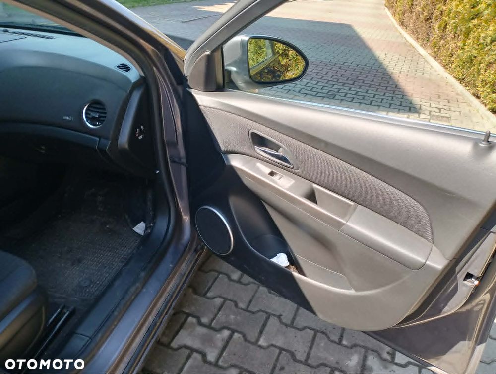 Chevrolet Cruze 2.0 VDCi LS - 16