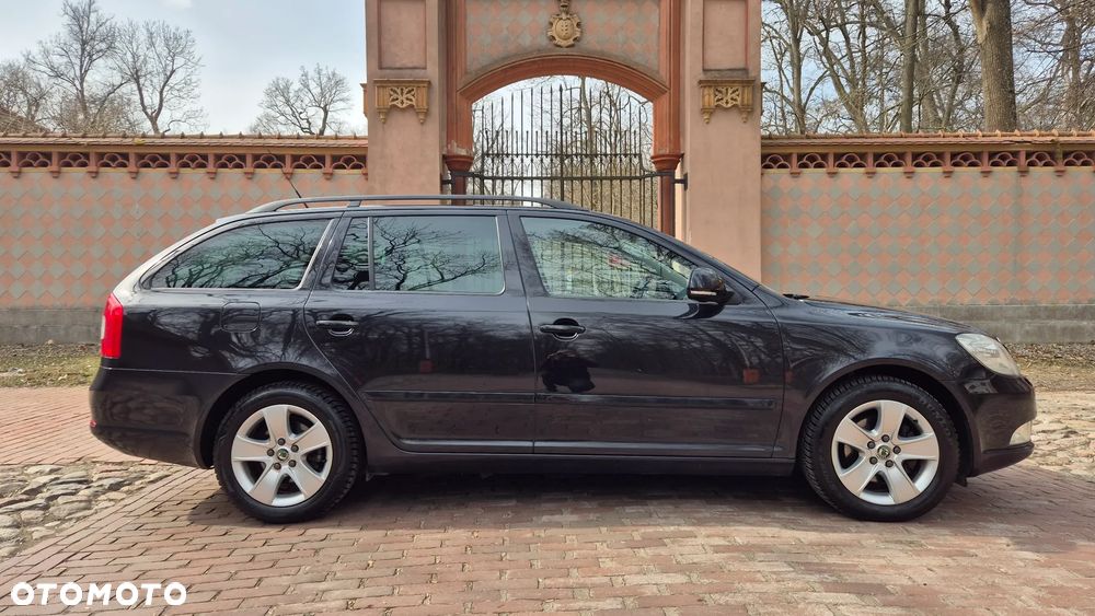 Skoda Octavia 1.8 TSI Elegance DSG - 10
