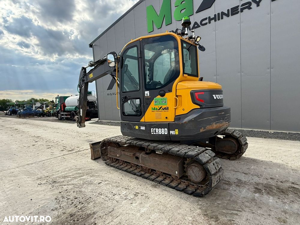 Volvo ECR88D Excavator - 9