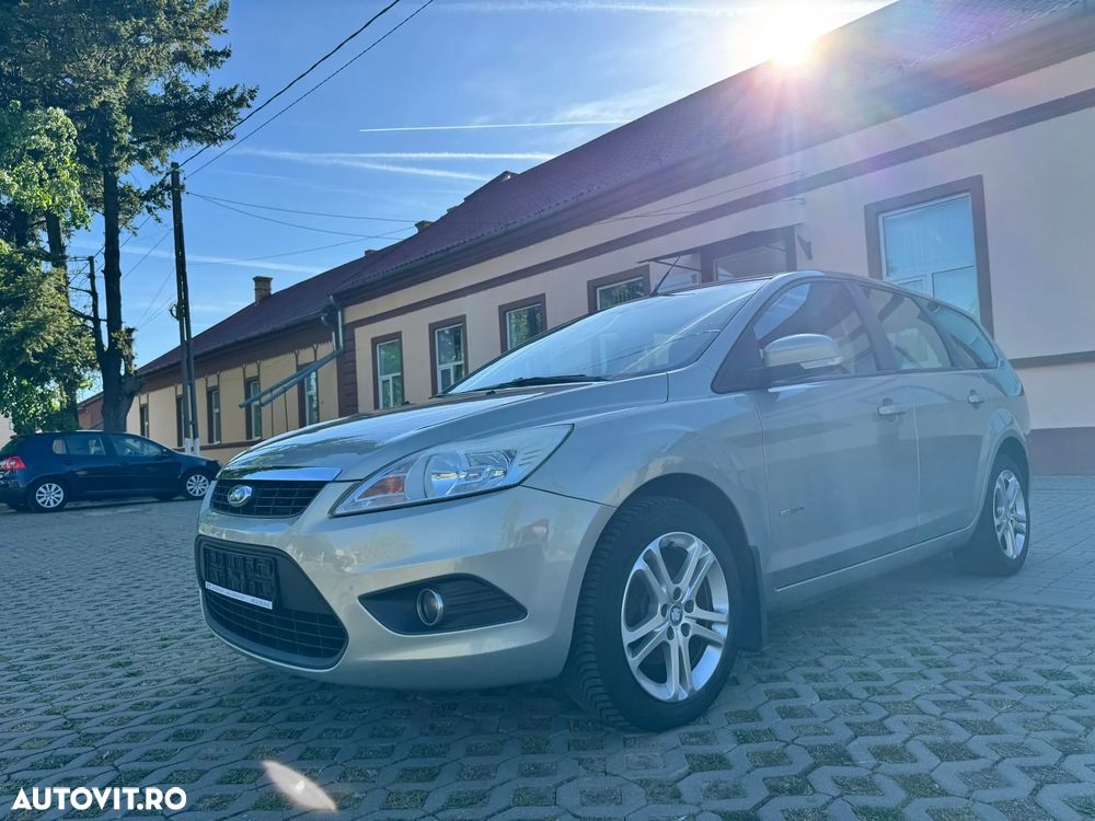 Ford Focus 1.6 16V Trend - 6