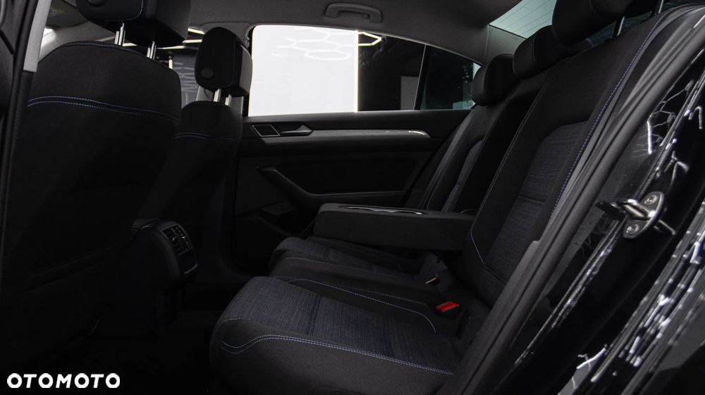 Volkswagen Passat 1.4 TSI Plug-In Hybrid GTE DSG - 20