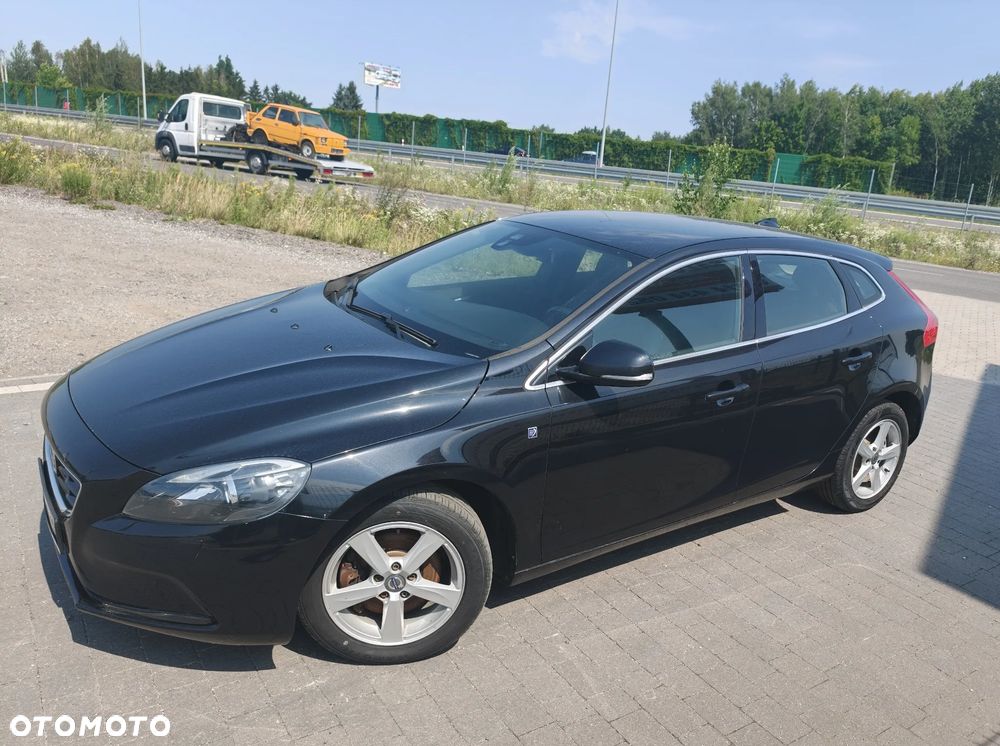 Volvo V40 - 2
