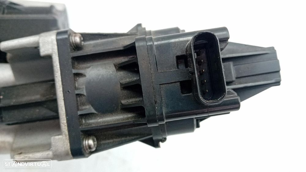 Turbo / compressor BMW X5 (F15, F85) - 8