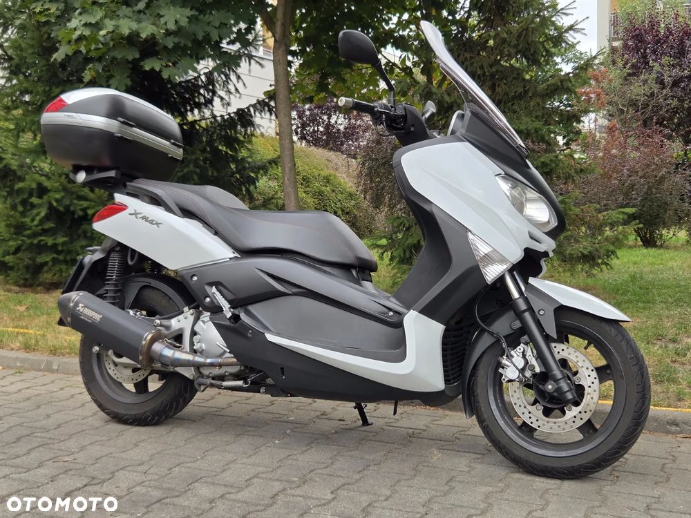 Yamaha X-max - 1