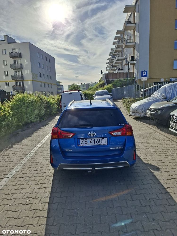 Toyota Auris - 2