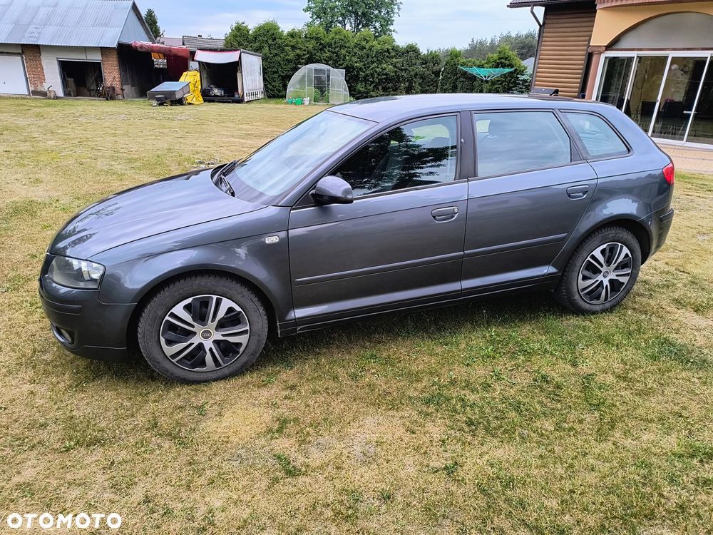 Audi A3 Sportback 1.9 TDI Attraction - 1