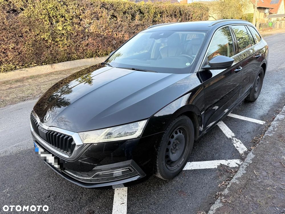 Skoda Octavia 2.0 TDI DSG Edition - 6