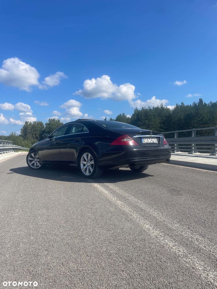 Mercedes-Benz CLS - 4