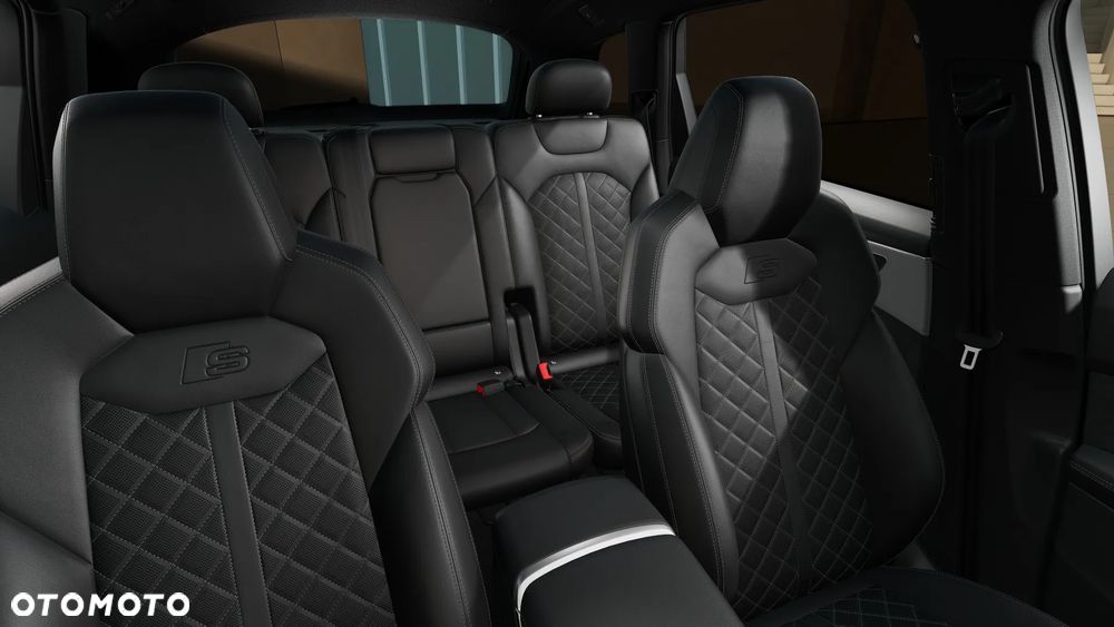 Audi Q7 - 12