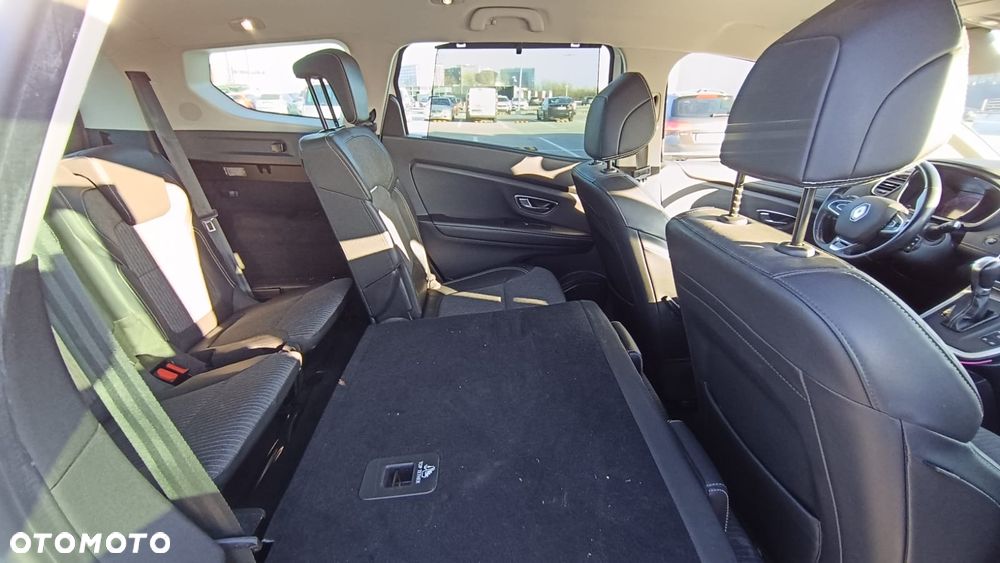 Renault Grand Scenic - 15