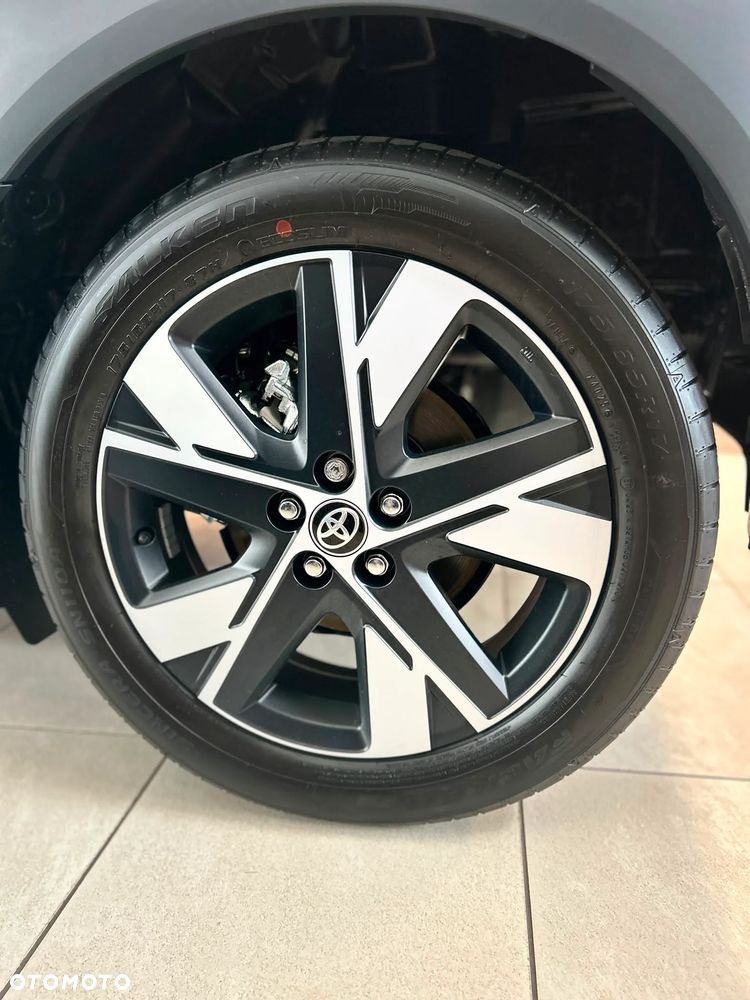 Toyota Aygo X Hybrid 1.5 Style e-CVT - 11